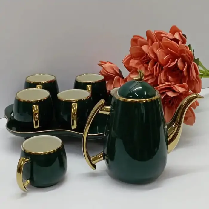 Tea Set: 6 Cups + 1 Ceramic Tray +1 Tea Pot