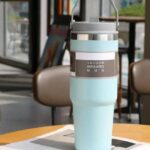 Double wall 900ml portable thermocup.
