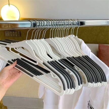 10pcs Household Hangers