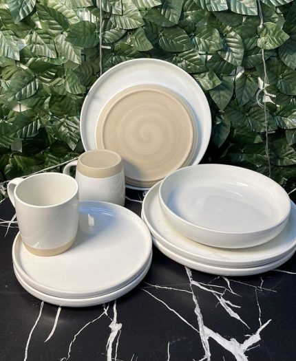 Double Glaze Ceramic Dinner Set.