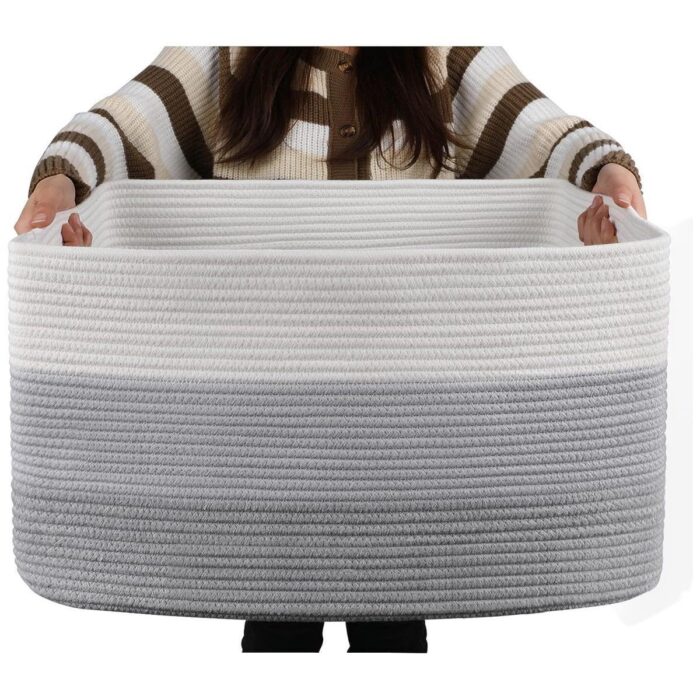 Large capacity Cotton Rope Storage Basket With Handle