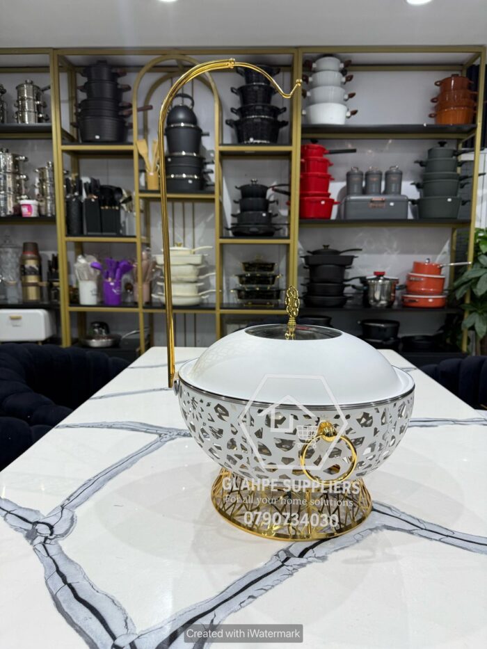 Luxurious Gold and White Round Chaffing Dish