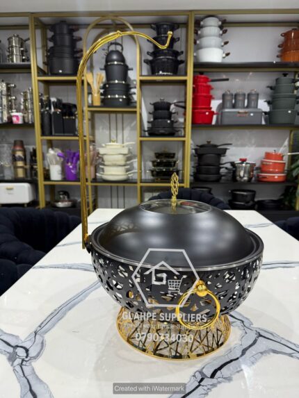 Luxurious Gold and Black Round Chaffing Dish