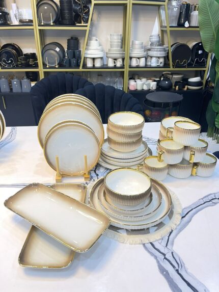 32-piece Dinner Set