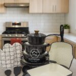 12 pcs enamel cast iron cookware set