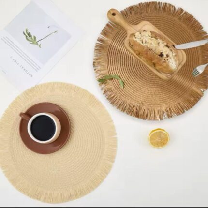 Round elegant table mats (boho placemats)
