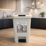 Pedal waste bins - Image 2