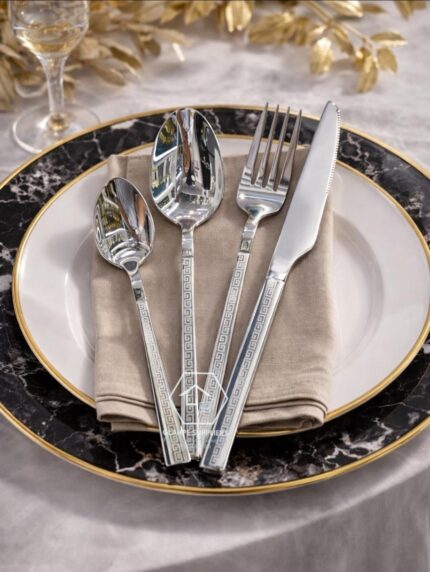 Silver cutlery set