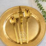 Embossed gold cutlery set